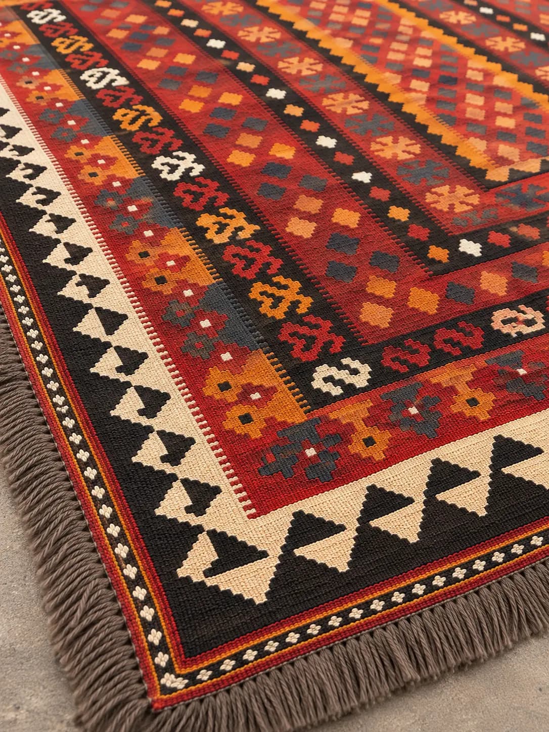 Maimana Kilim